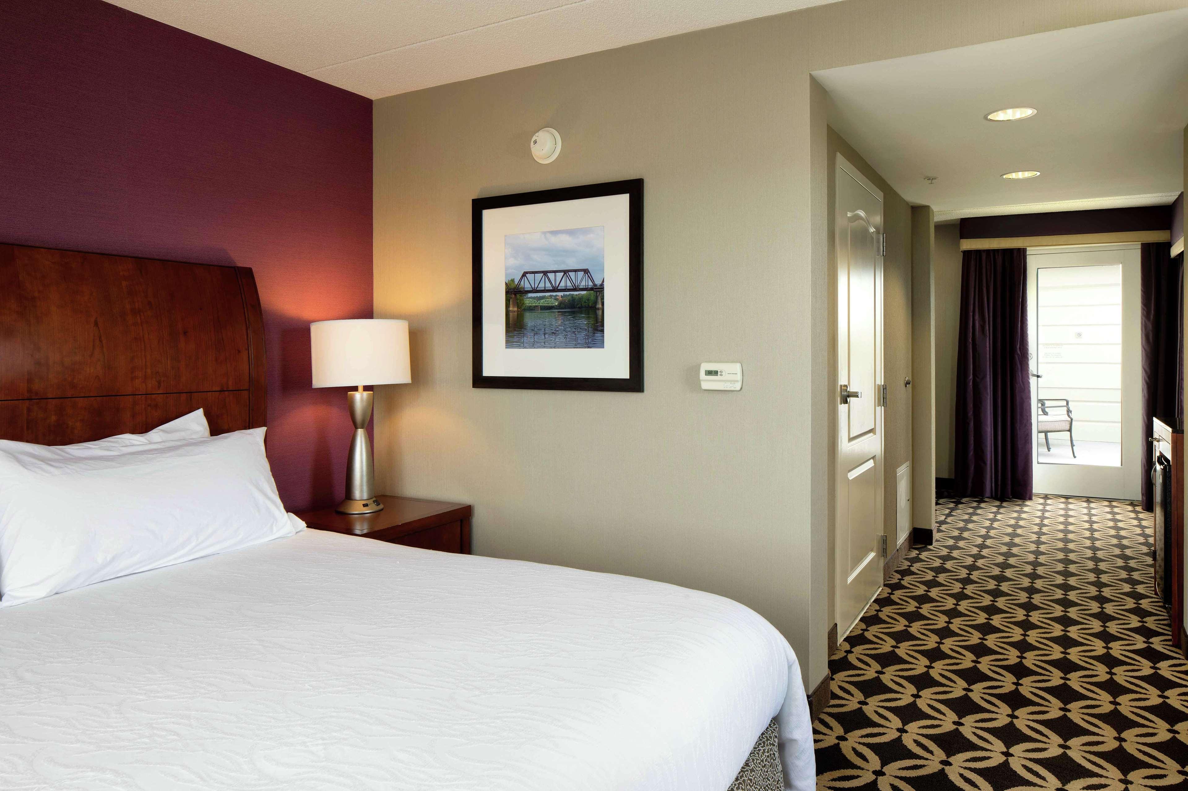 Hilton Garden Inn Auburn Riverwatch Ngoại thất bức ảnh