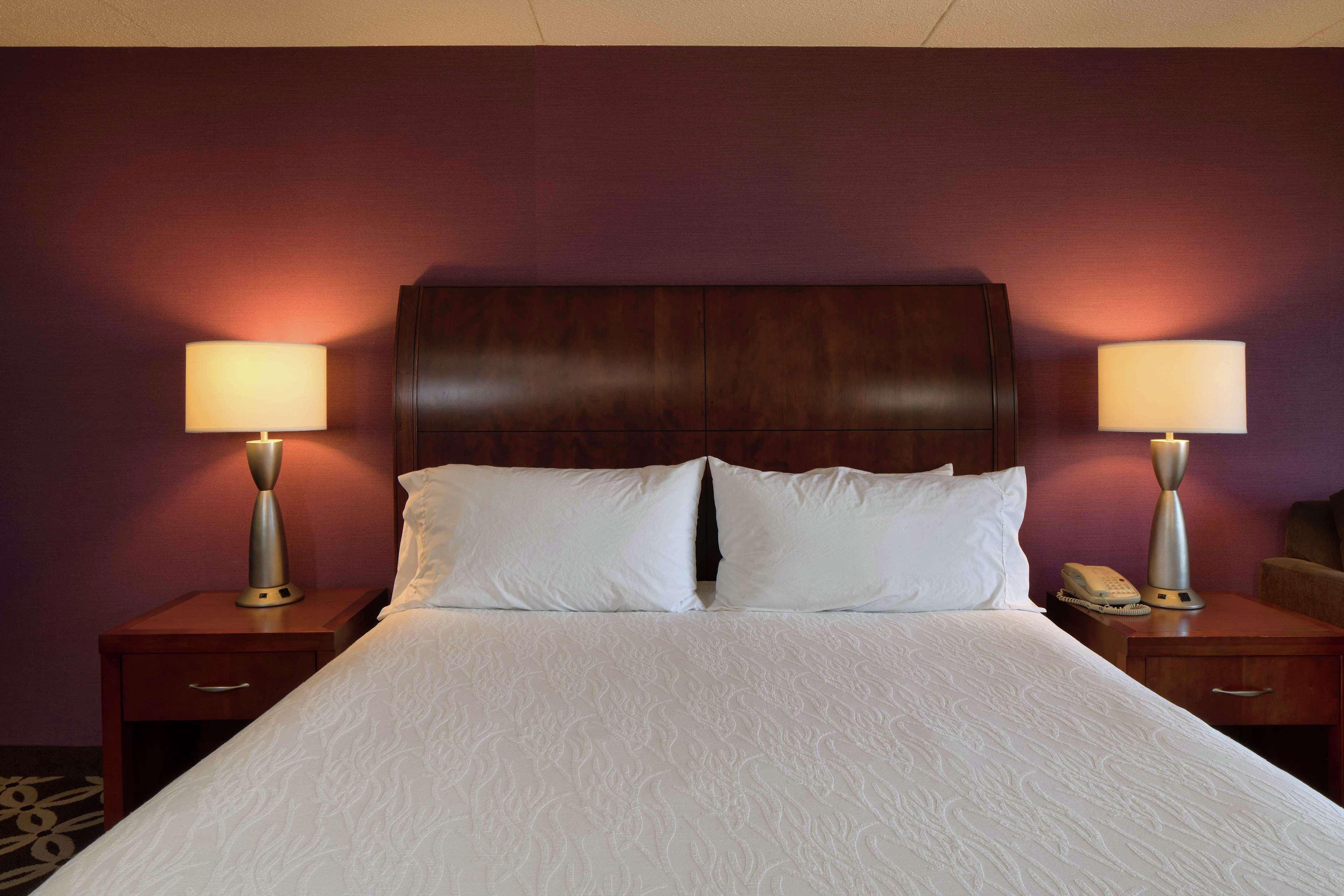 Hilton Garden Inn Auburn Riverwatch Ngoại thất bức ảnh