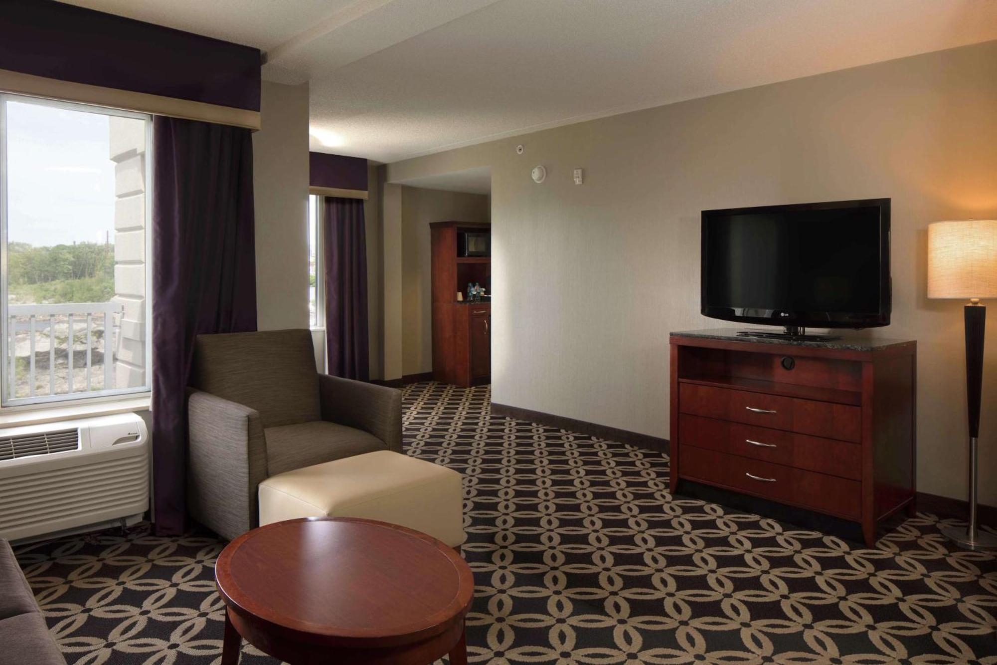 Hilton Garden Inn Auburn Riverwatch Ngoại thất bức ảnh